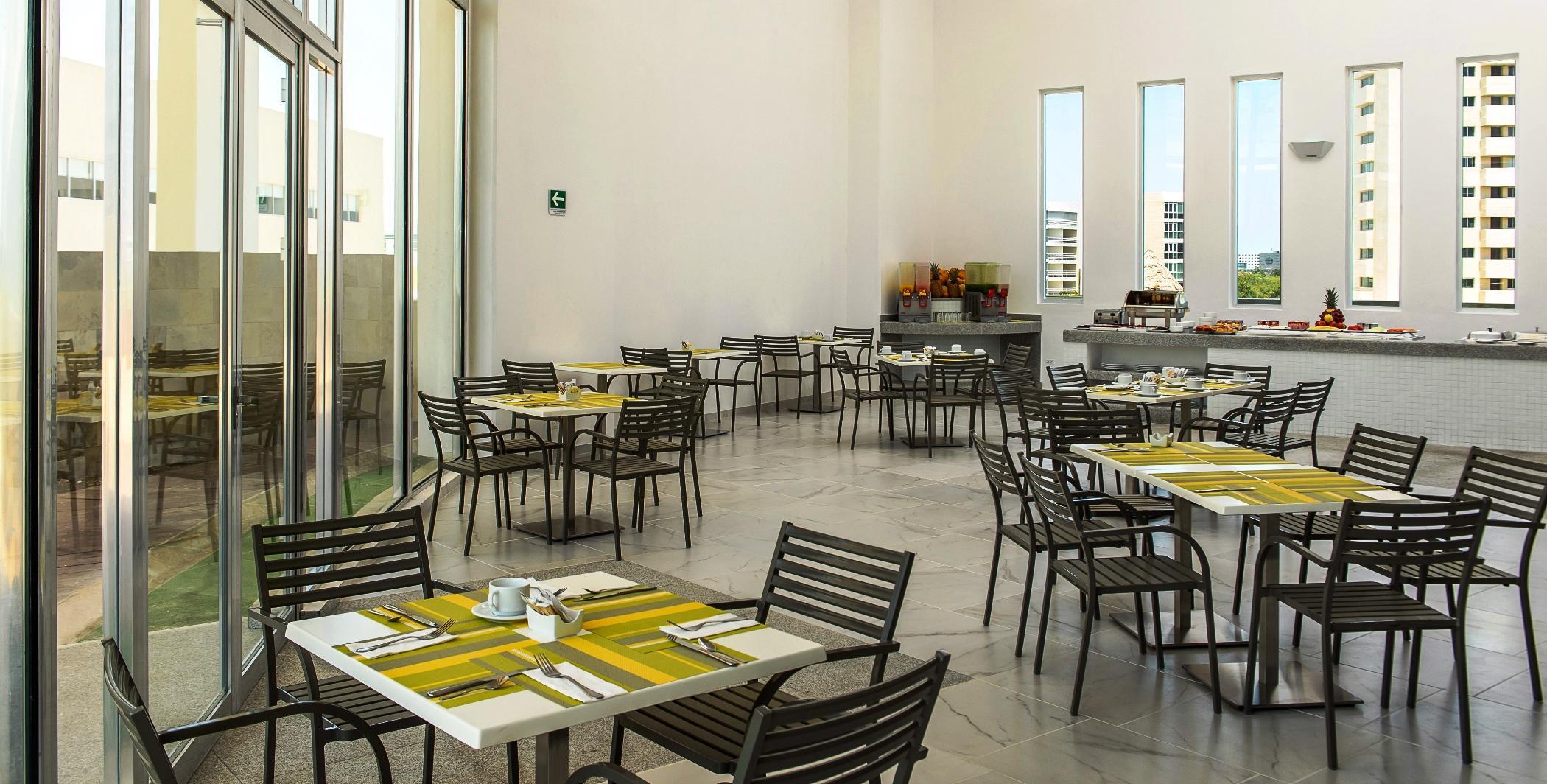Krystal Urban Cancun & Beach Club Dış mekan fotoğraf